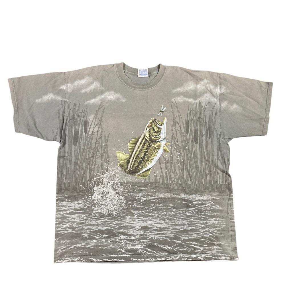 Vintage AOP Large Mouth Bass Fishing T Shirt Nature Animal Size XXL